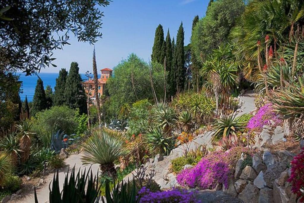 Appartamento Casa Ambra Bordighera Exterior photo